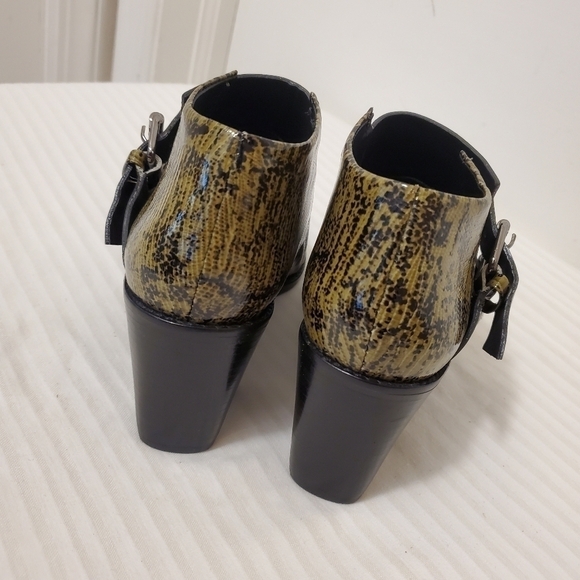 NWOB Tibi Billie Lizard Embossed Leather Ankle Booties Size 36, Unique, Sharp - Picture 4 of 14